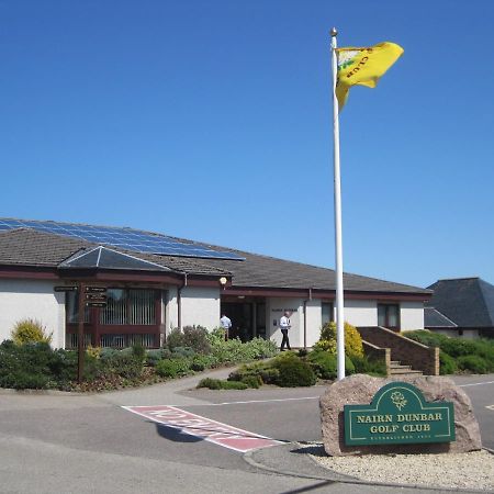 Luxury Riverbank Apartment, Nairn Exterior photo